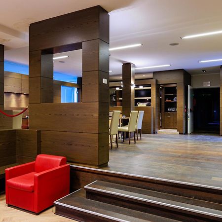 Hotel Villa Delle Rose - Malpensa Оледжо Екстериор снимка